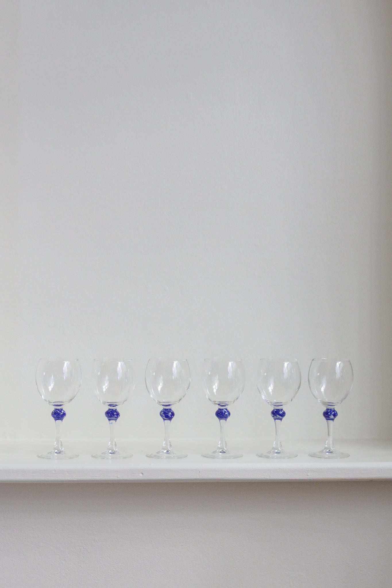 Vintage Luminarc Wine Glasses (6)