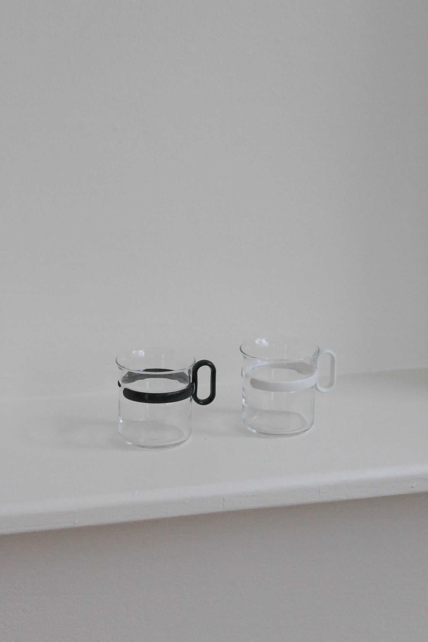 Monochrome Glass Set (7)